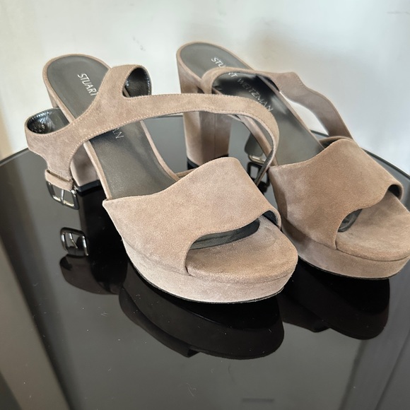 Stuart Weitzman platform sandal - Picture 4 of 6